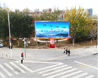 新郑户外大屏广告投放要点。